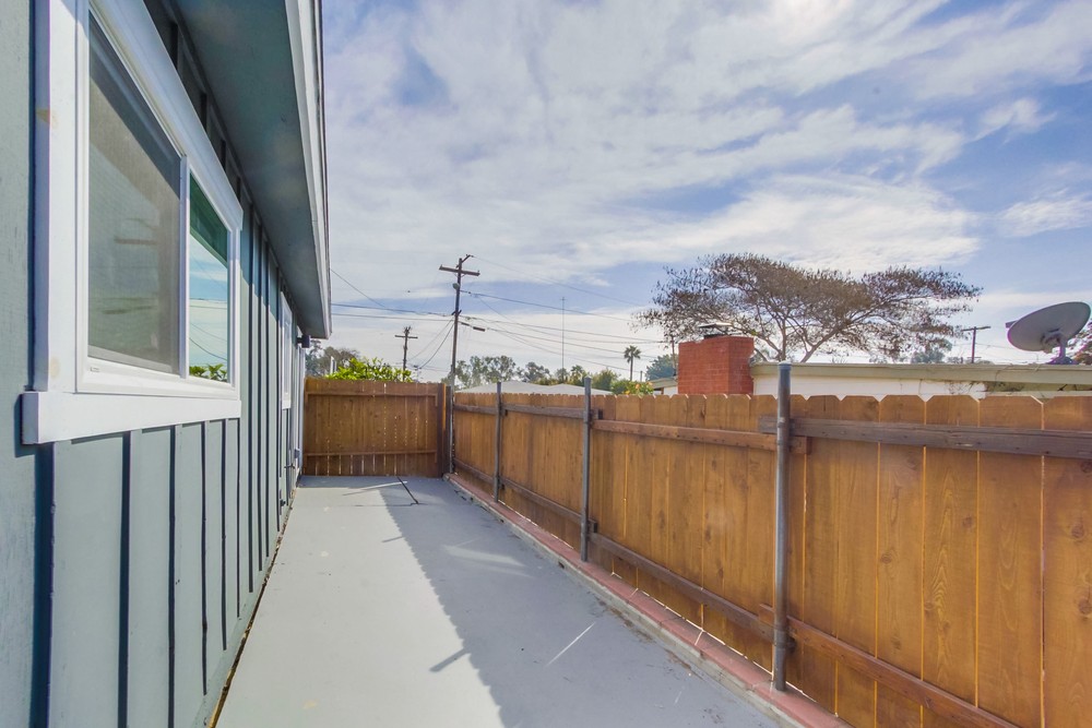 Virtual tour photo 32 of 33 for 2552 Violet St