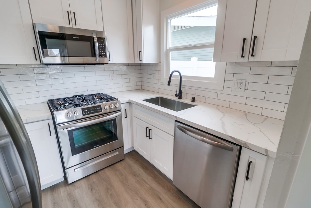 Virtual tour photo 11 of 30 for 2554 B St