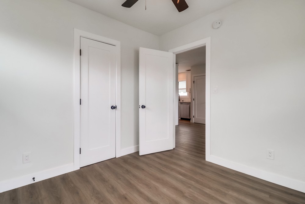 Virtual tour photo 15 of 30 for 2554 B St