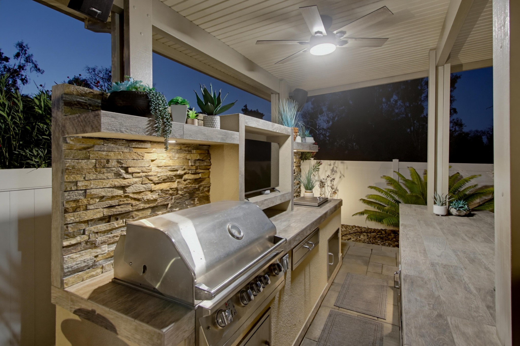 Virtual tour photo 22 of 111 for 2554 Valley Lake Dr