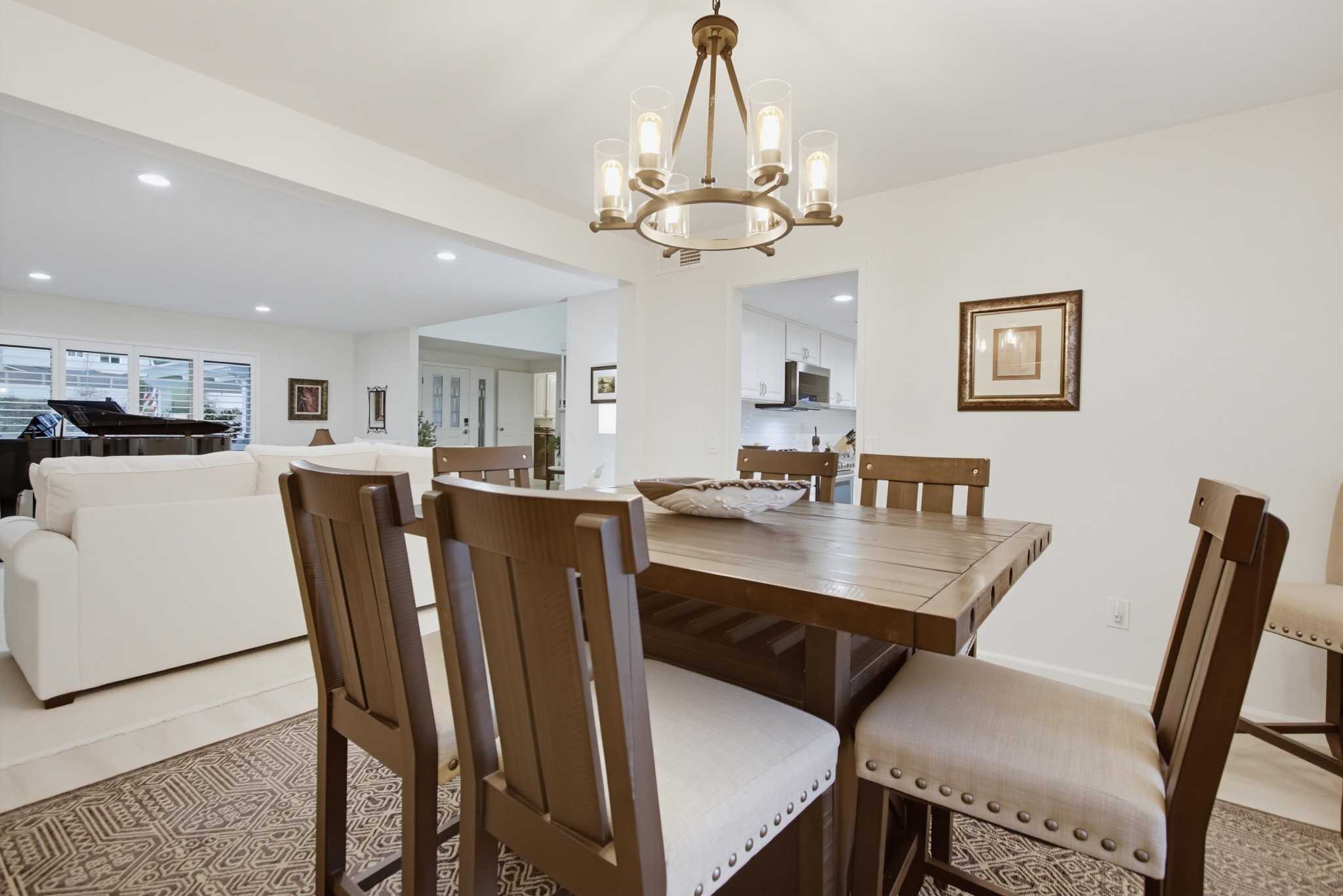 Virtual tour photo 37 of 111 for 2554 Valley Lake Dr