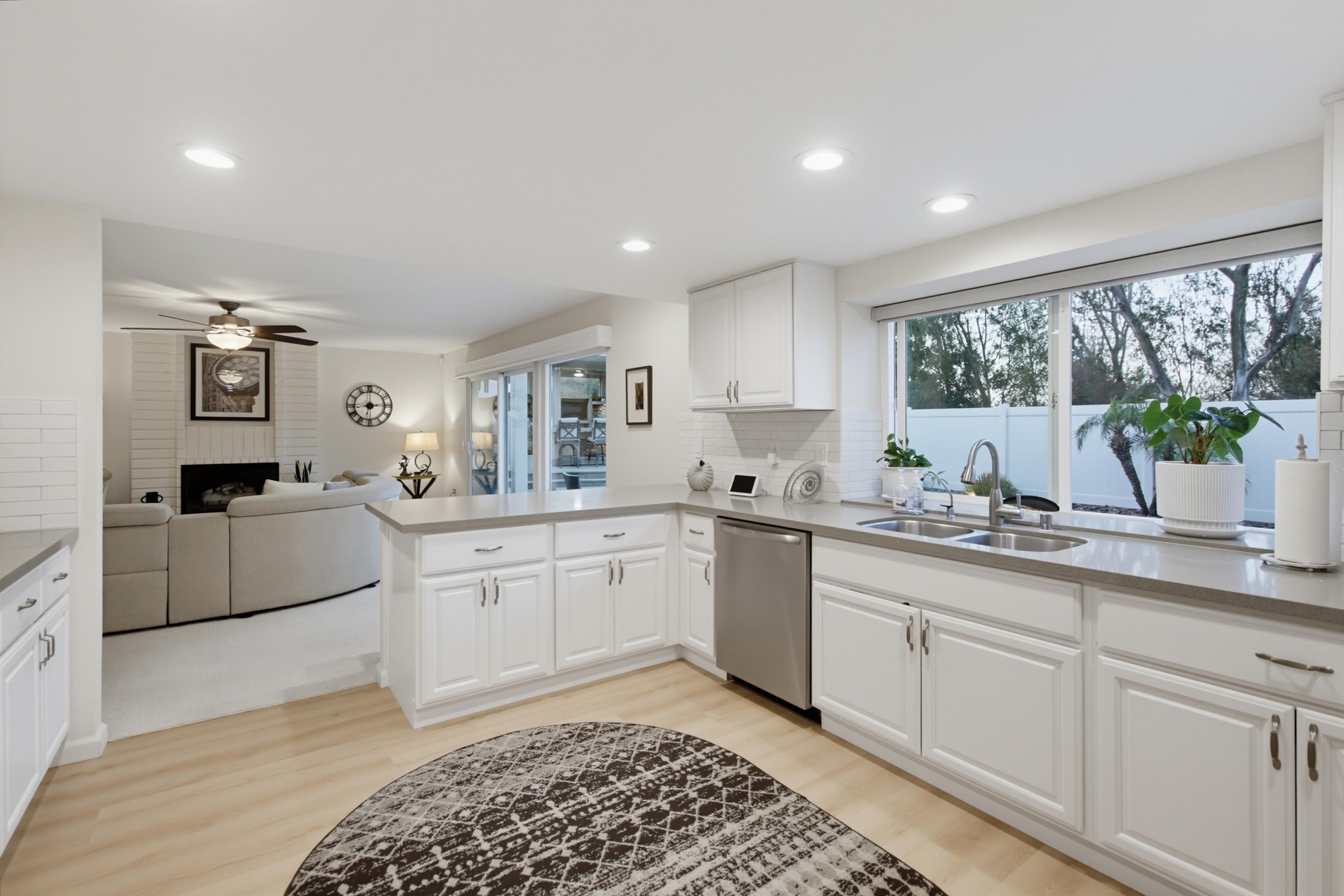 Virtual tour photo 38 of 111 for 2554 Valley Lake Dr