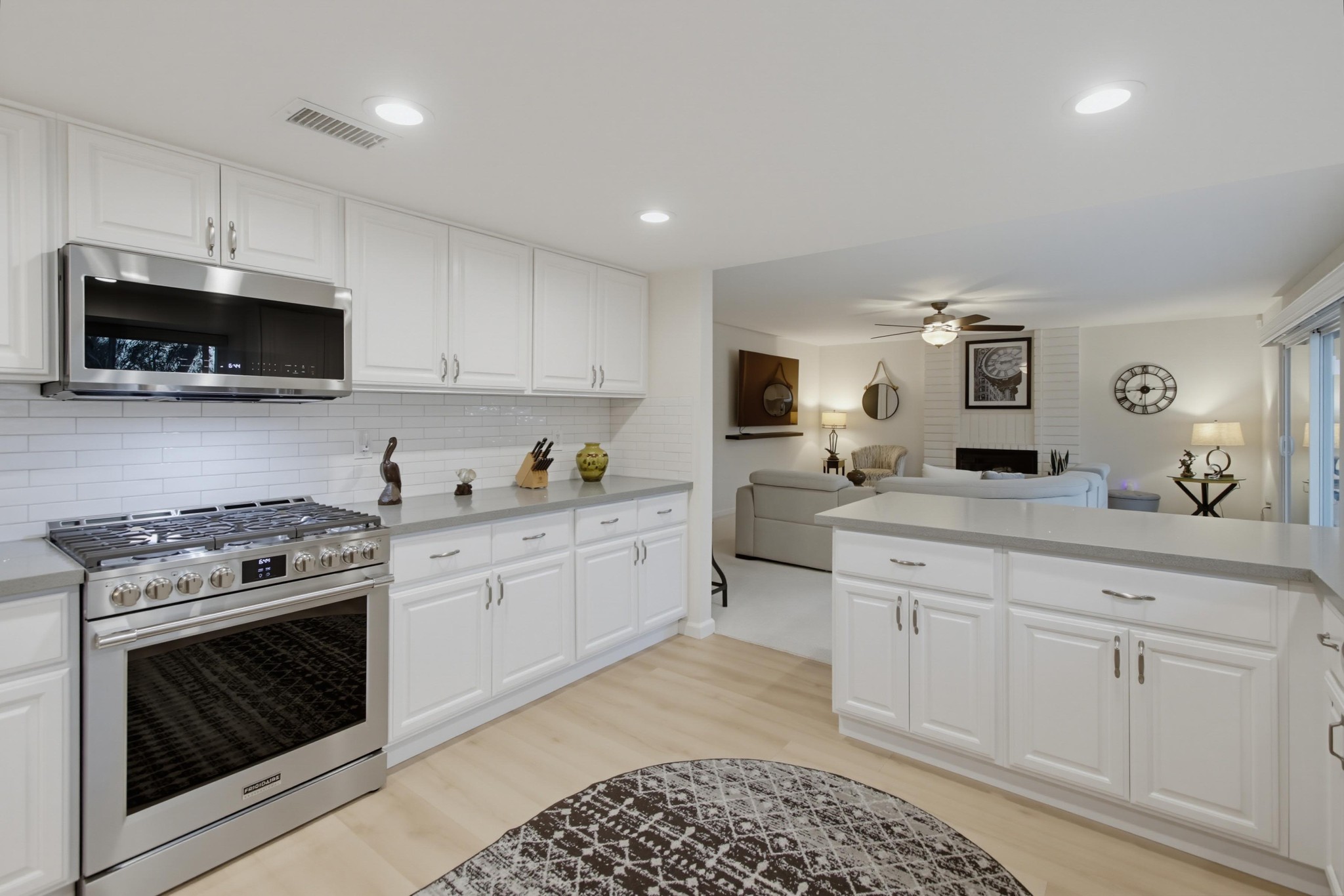 Virtual tour photo 39 of 111 for 2554 Valley Lake Dr