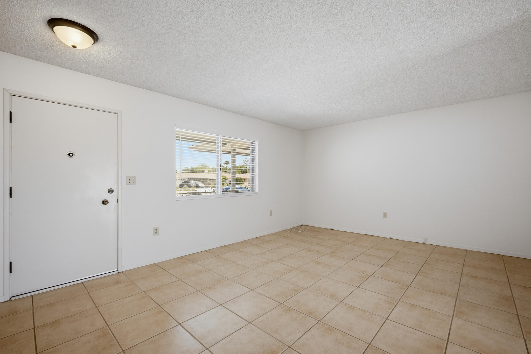 Virtual tour photo 11 of 35 for 25621 Cherry Hills Blvd