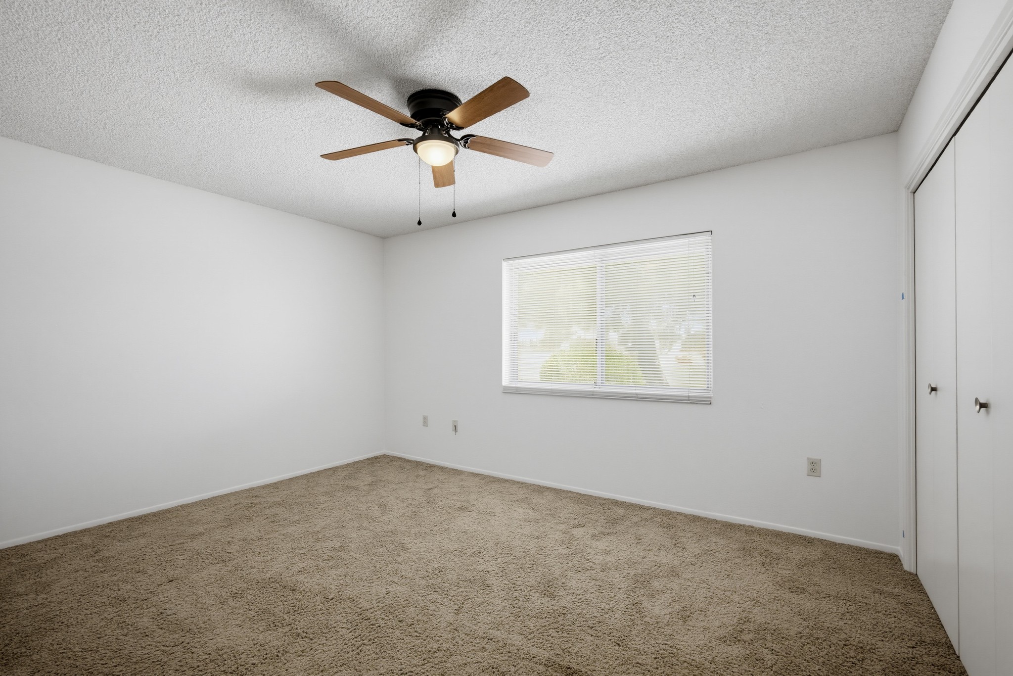 Virtual tour photo 28 of 35 for 25621 Cherry Hills Blvd