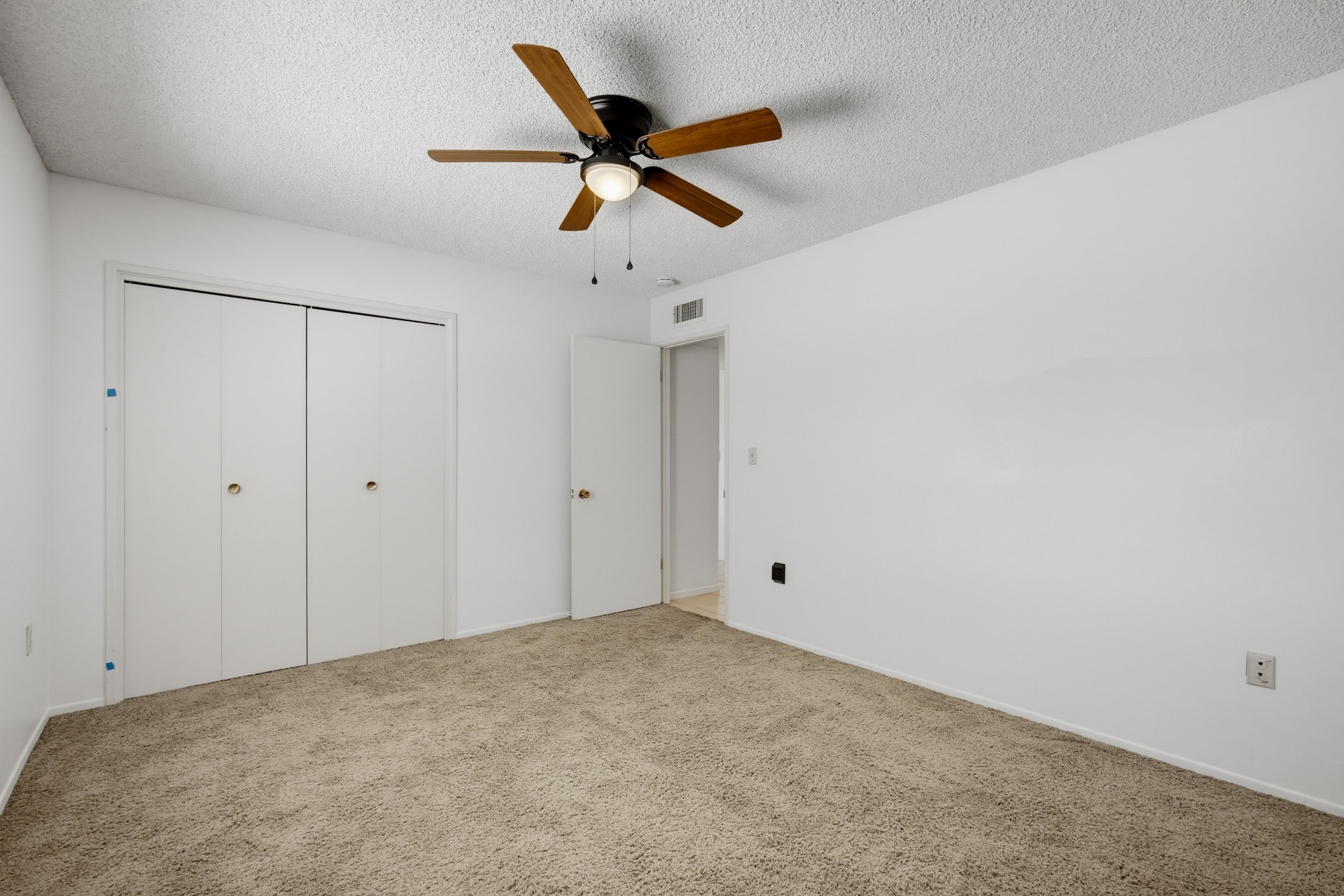 Virtual tour photo 29 of 35 for 25621 Cherry Hills Blvd