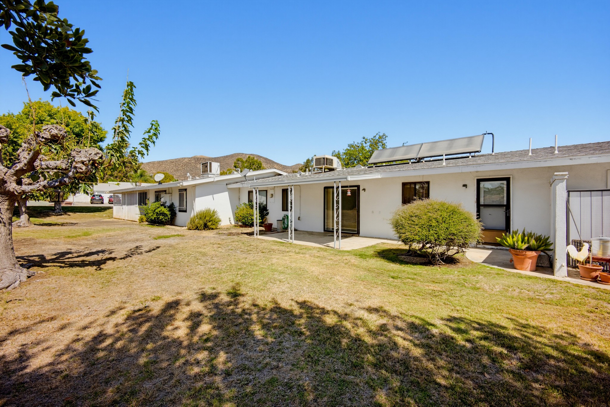Virtual tour photo 34 of 35 for 25621 Cherry Hills Blvd