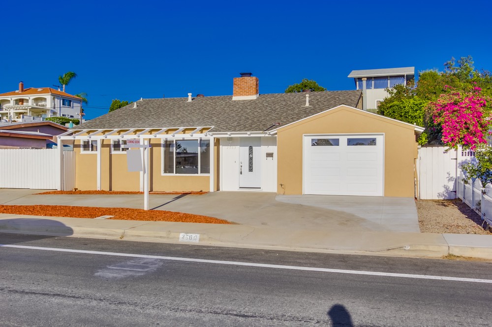 Virtual tour photo 3 of 39 for 2563 Burgener Boulevard