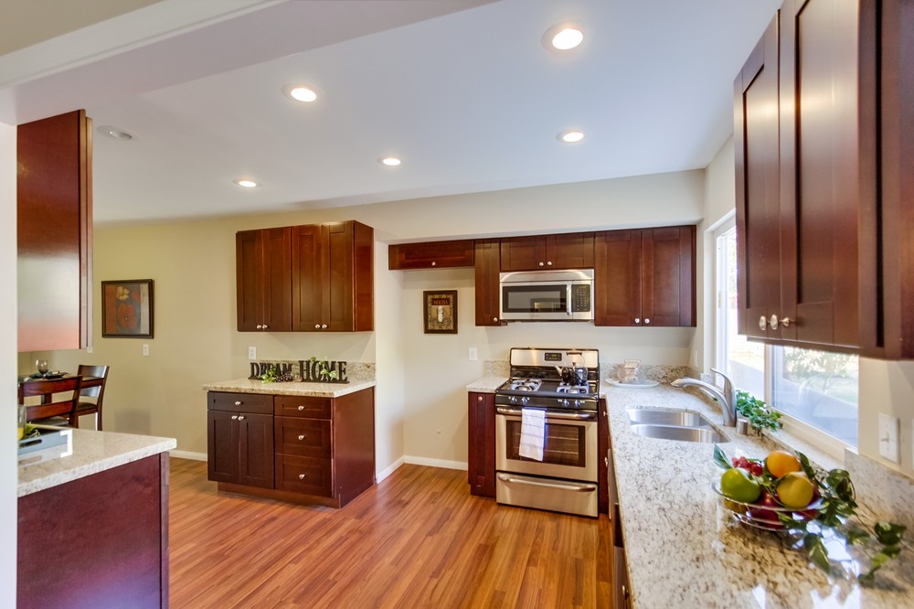 Virtual tour photo 14 of 39 for 2563 Burgener Boulevard