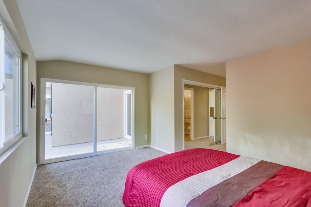 Virtual tour photo 25 of 39 for 2563 Burgener Boulevard