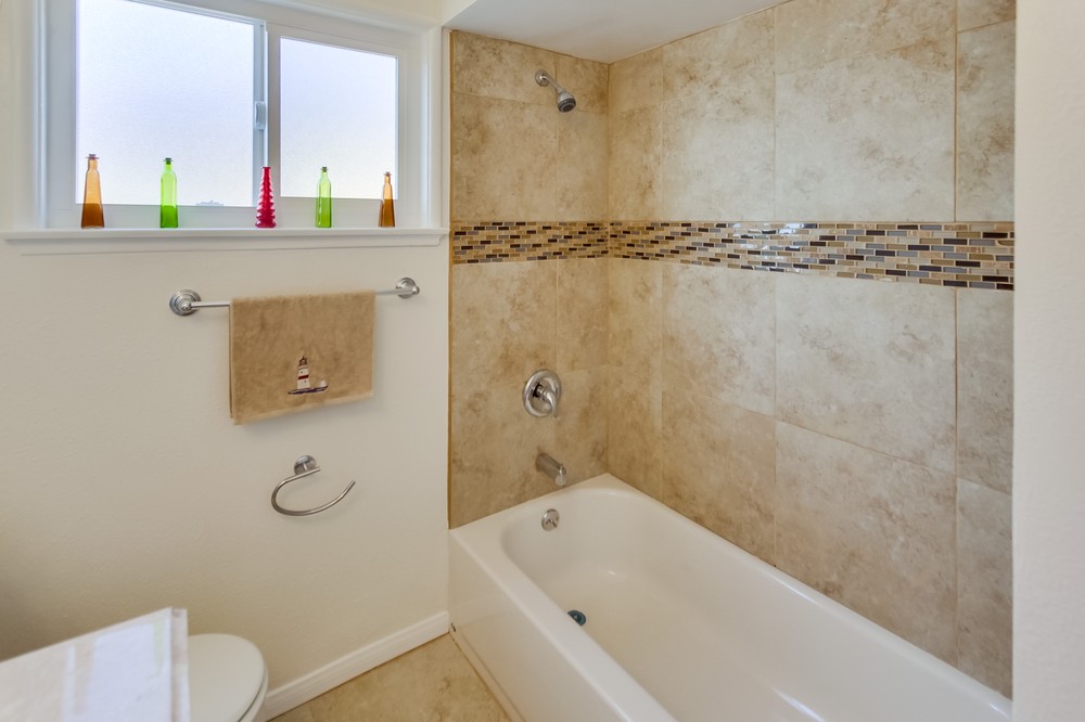 Virtual tour photo 32 of 39 for 2563 Burgener Boulevard
