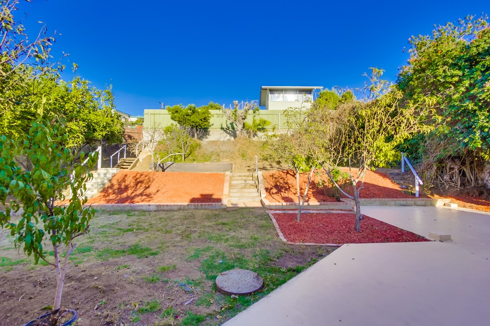 Virtual tour photo 38 of 39 for 2563 Burgener Boulevard