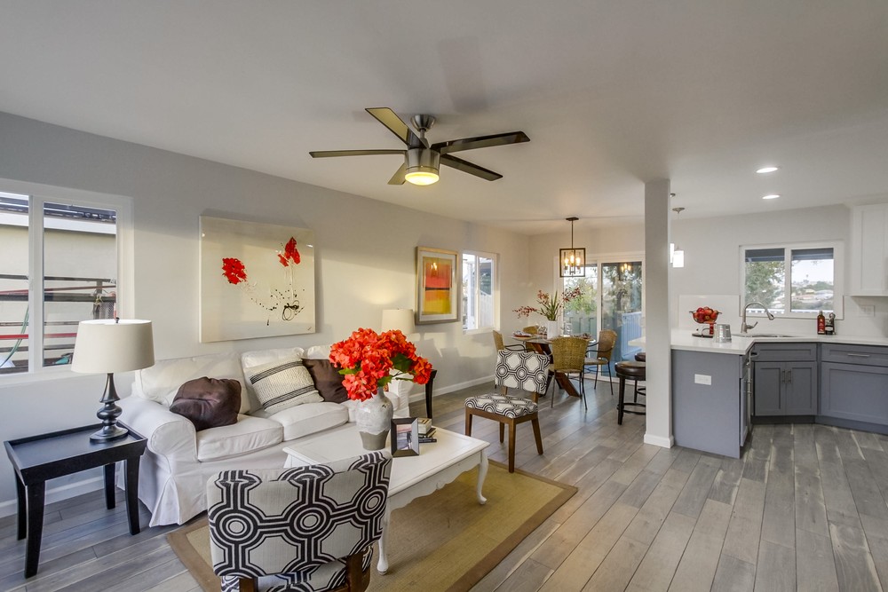 Virtual tour photo 14 of 65 for 2563 Roseview Pl