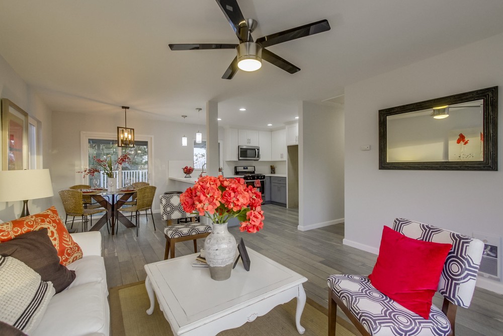 Virtual tour photo 15 of 65 for 2563 Roseview Pl