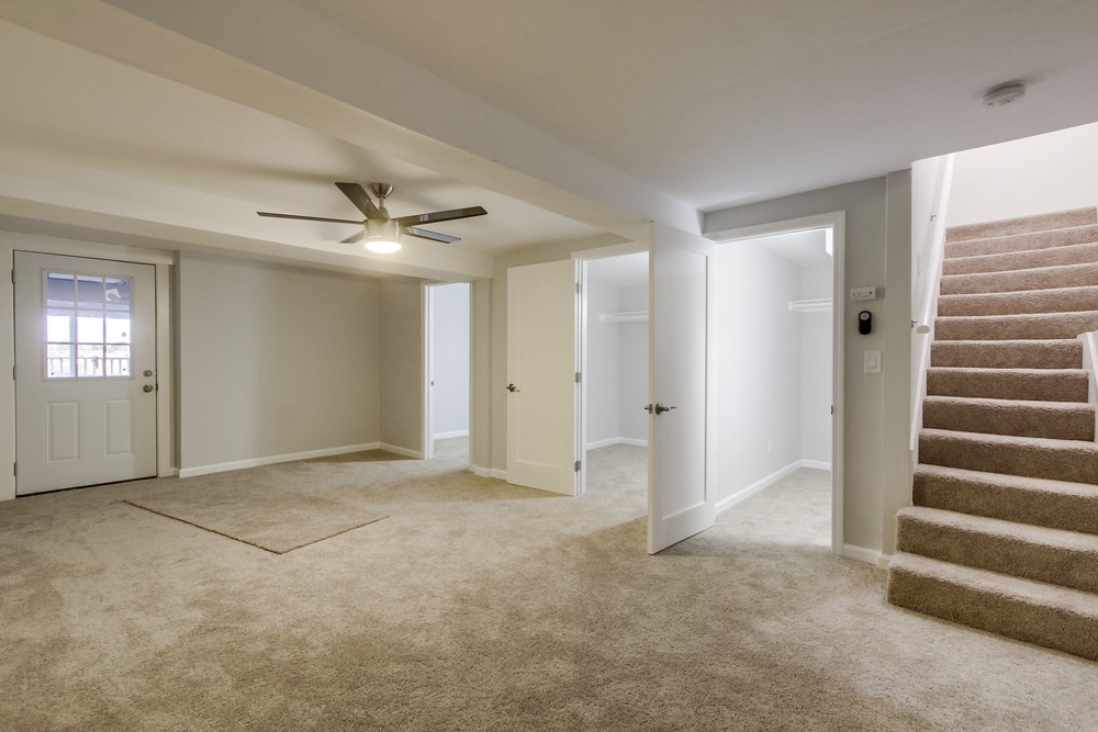 Virtual tour photo 37 of 65 for 2563 Roseview Pl
