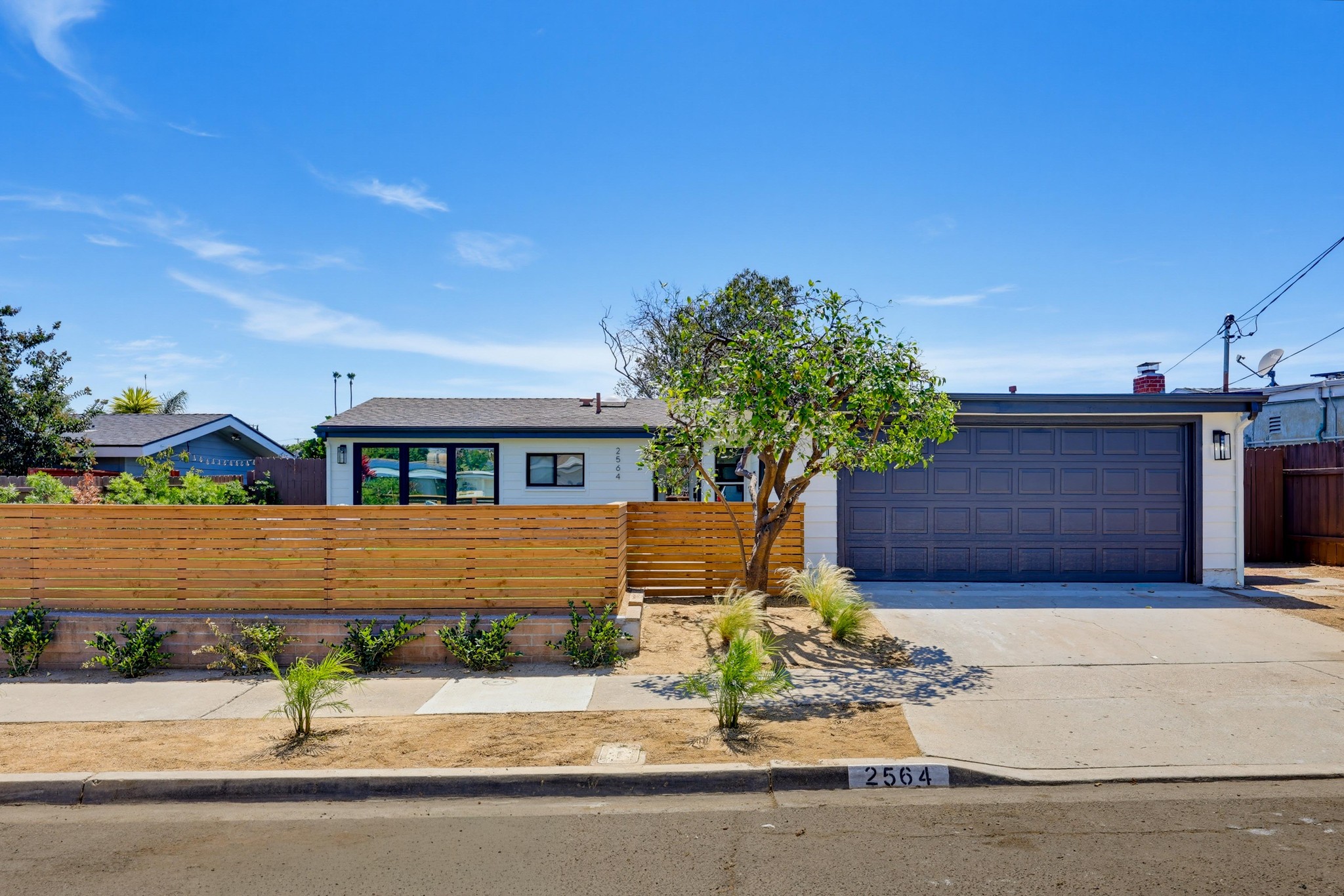 Virtual tour photo 1 of 81 for 2564 Marathon Dr