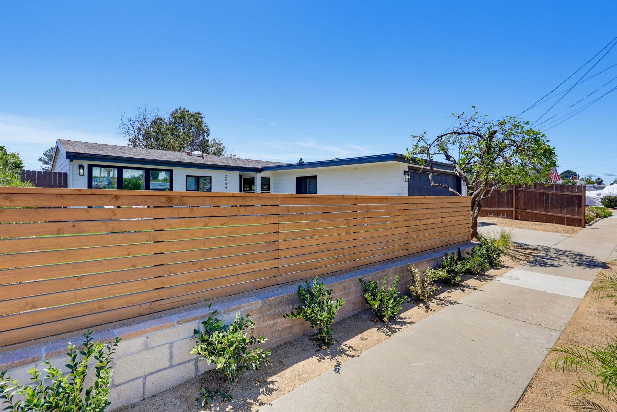 Virtual tour photo 5 of 81 for 2564 Marathon Dr