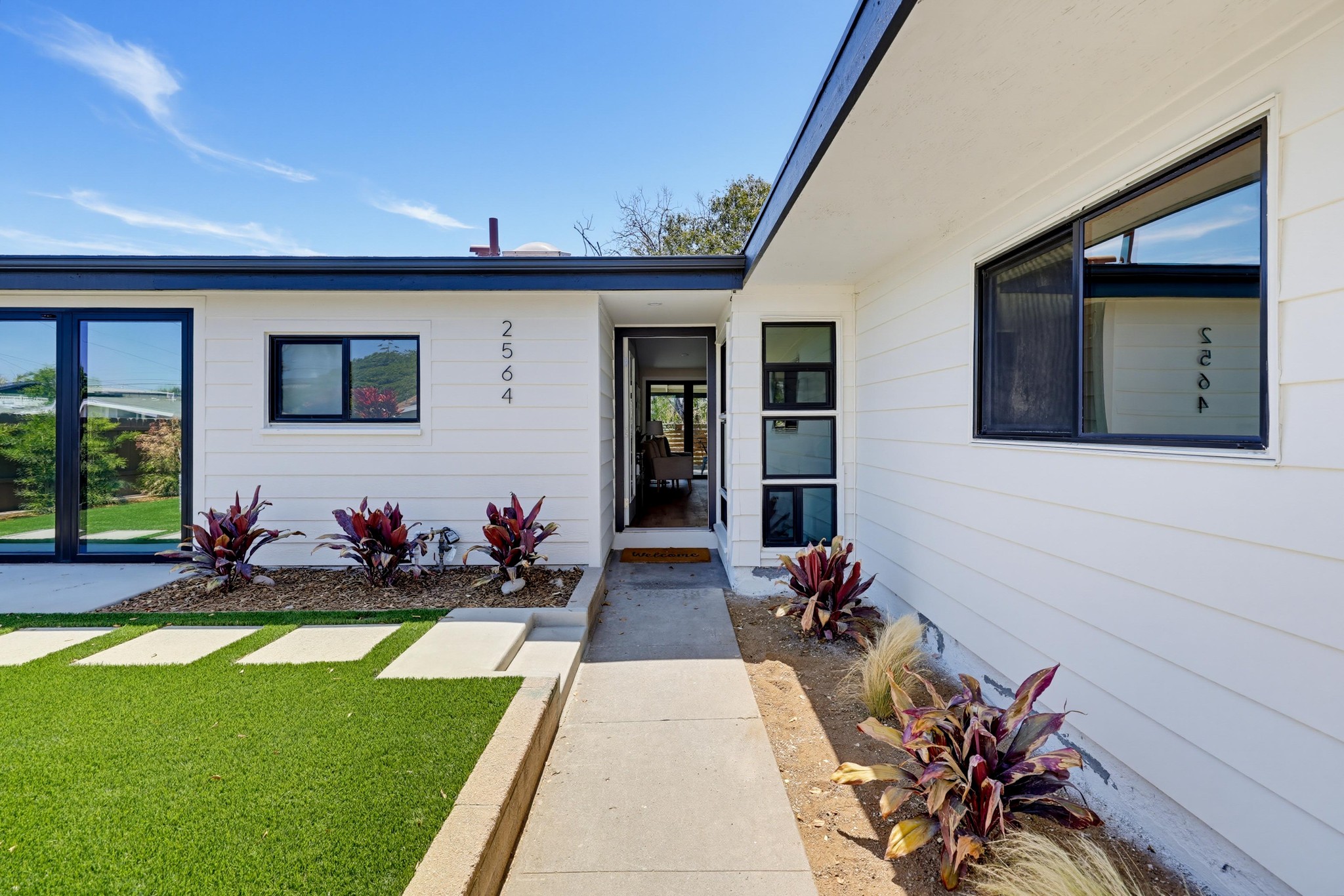 Virtual tour photo 10 of 81 for 2564 Marathon Dr