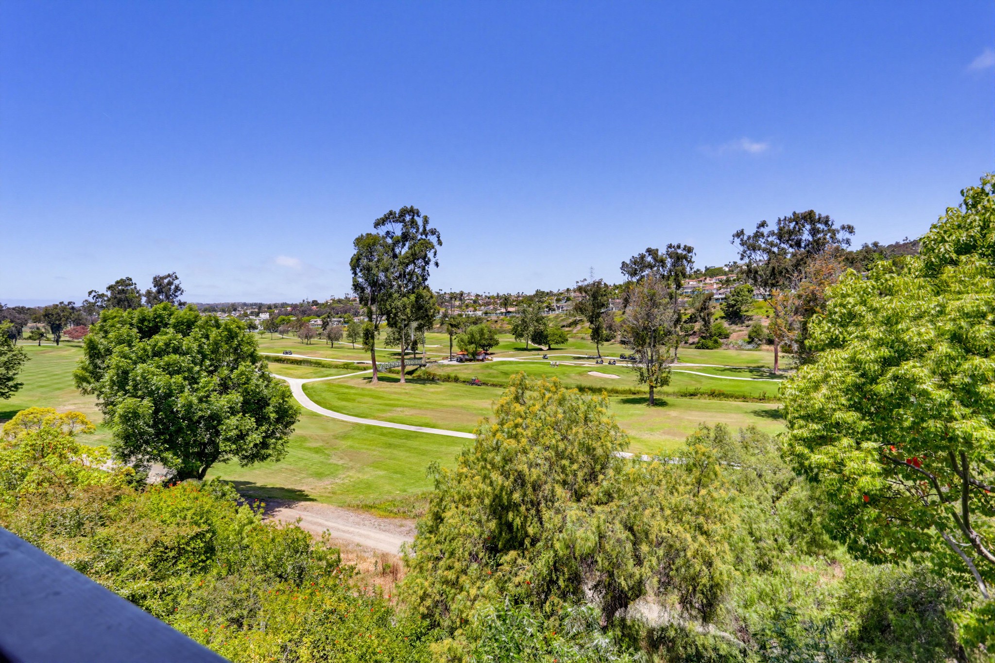Virtual tour photo 15 of 36 for 2564 Navarra Dr #26