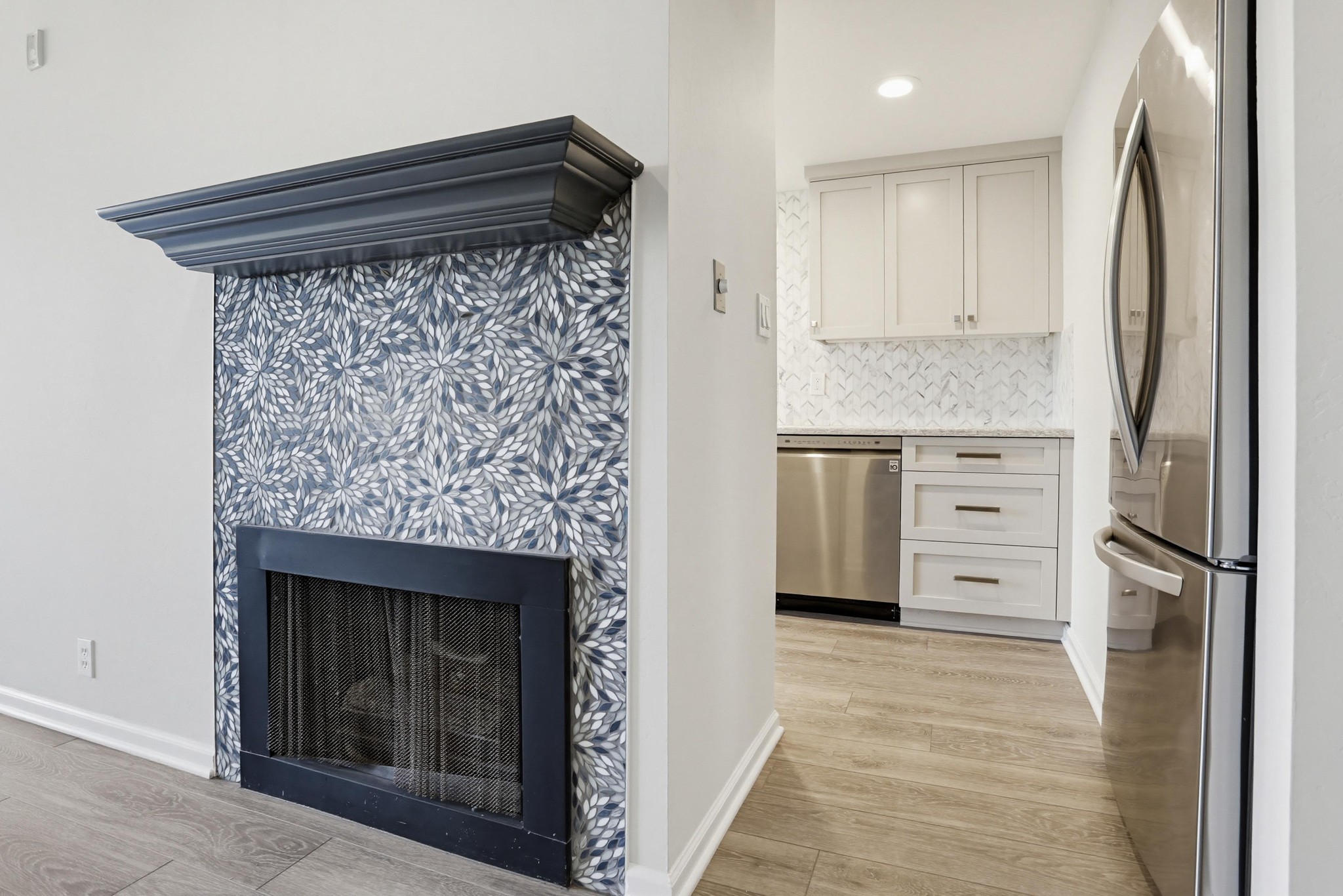 Virtual tour photo 20 of 36 for 2564 Navarra Dr #26