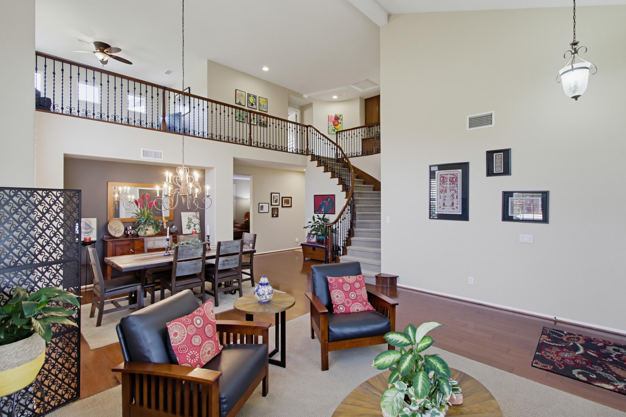 Virtual tour photo 3 of 41 for 2565 High Trail Ct