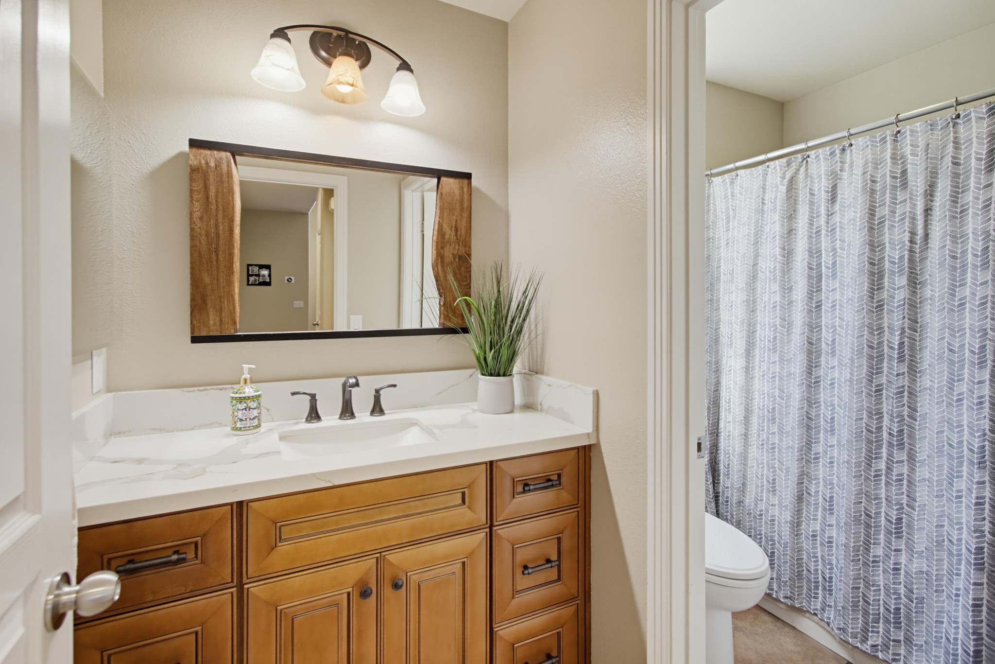 Virtual tour photo 34 of 41 for 2565 High Trail Ct