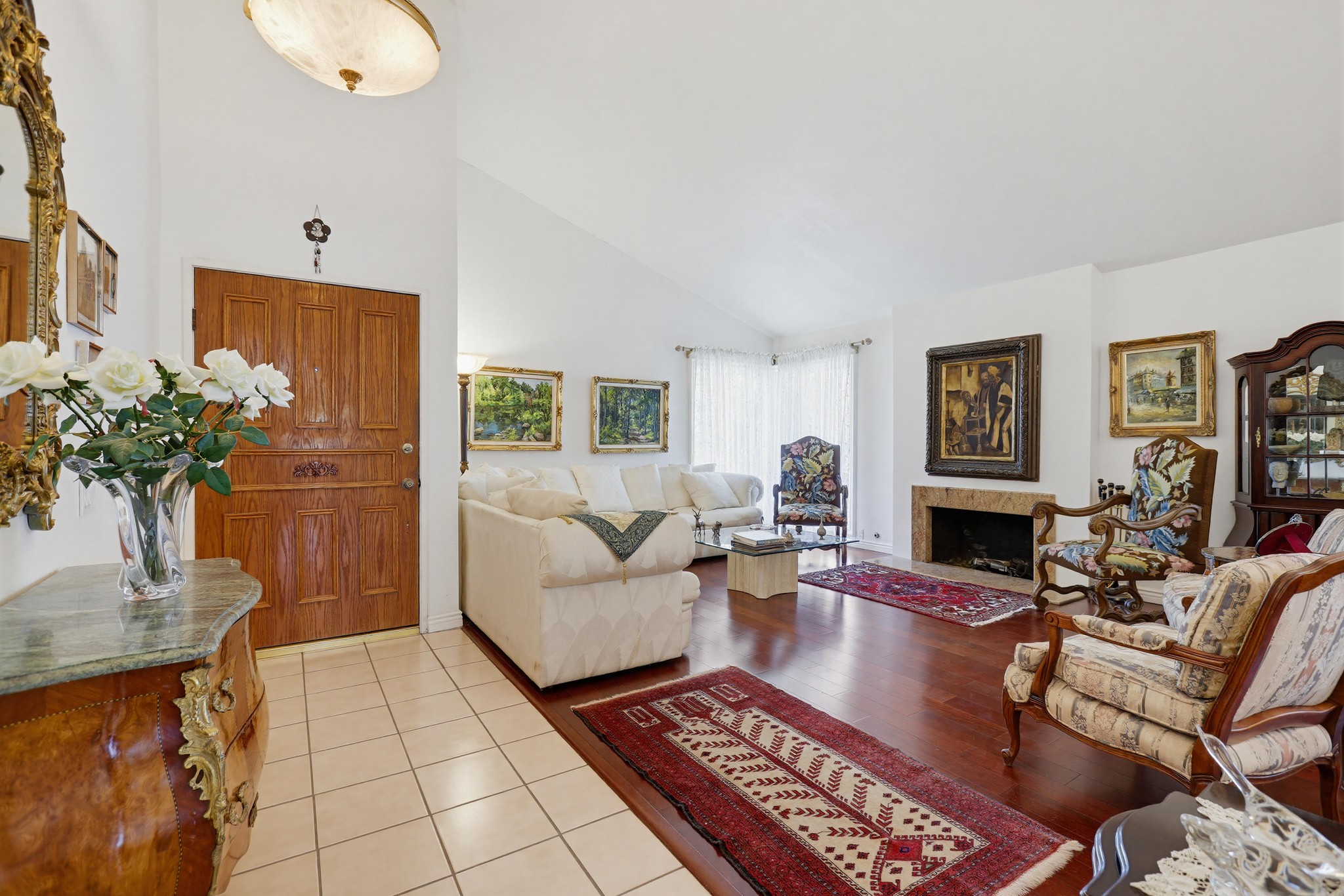 Virtual tour photo 5 of 44 for 25651 Minoa Dr