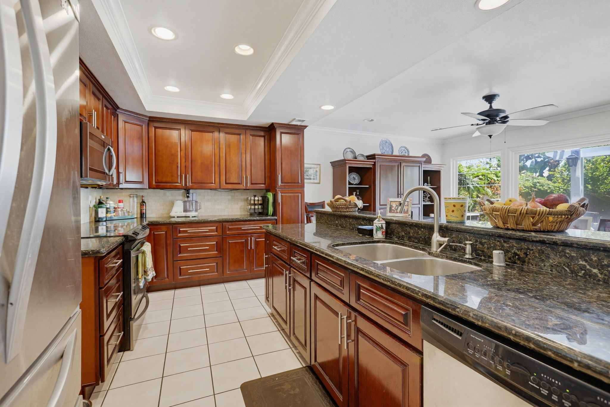 Virtual tour photo 12 of 44 for 25651 Minoa Dr