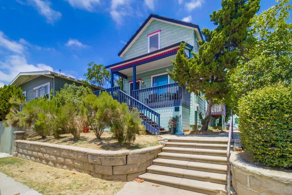 Virtual tour photo 3 of 54 for 2566 B St