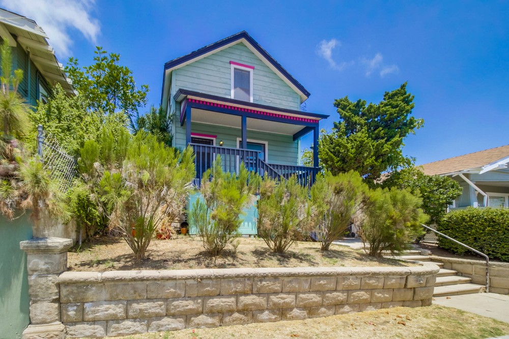Virtual tour photo 4 of 54 for 2566 B St