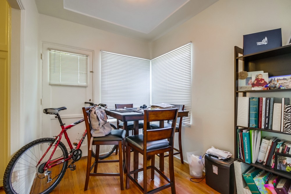 Virtual tour photo 10 of 54 for 2566 B St