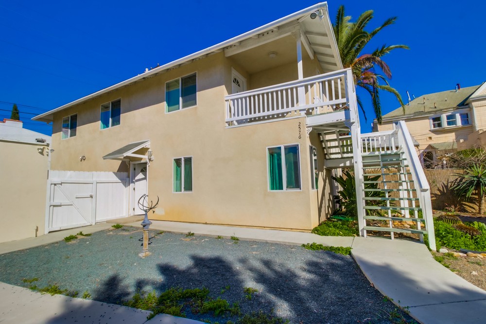 Virtual tour photo 36 of 41 for 2572 Broadway