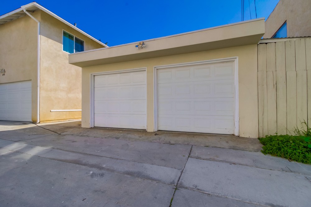 Virtual tour photo 41 of 41 for 2572 Broadway