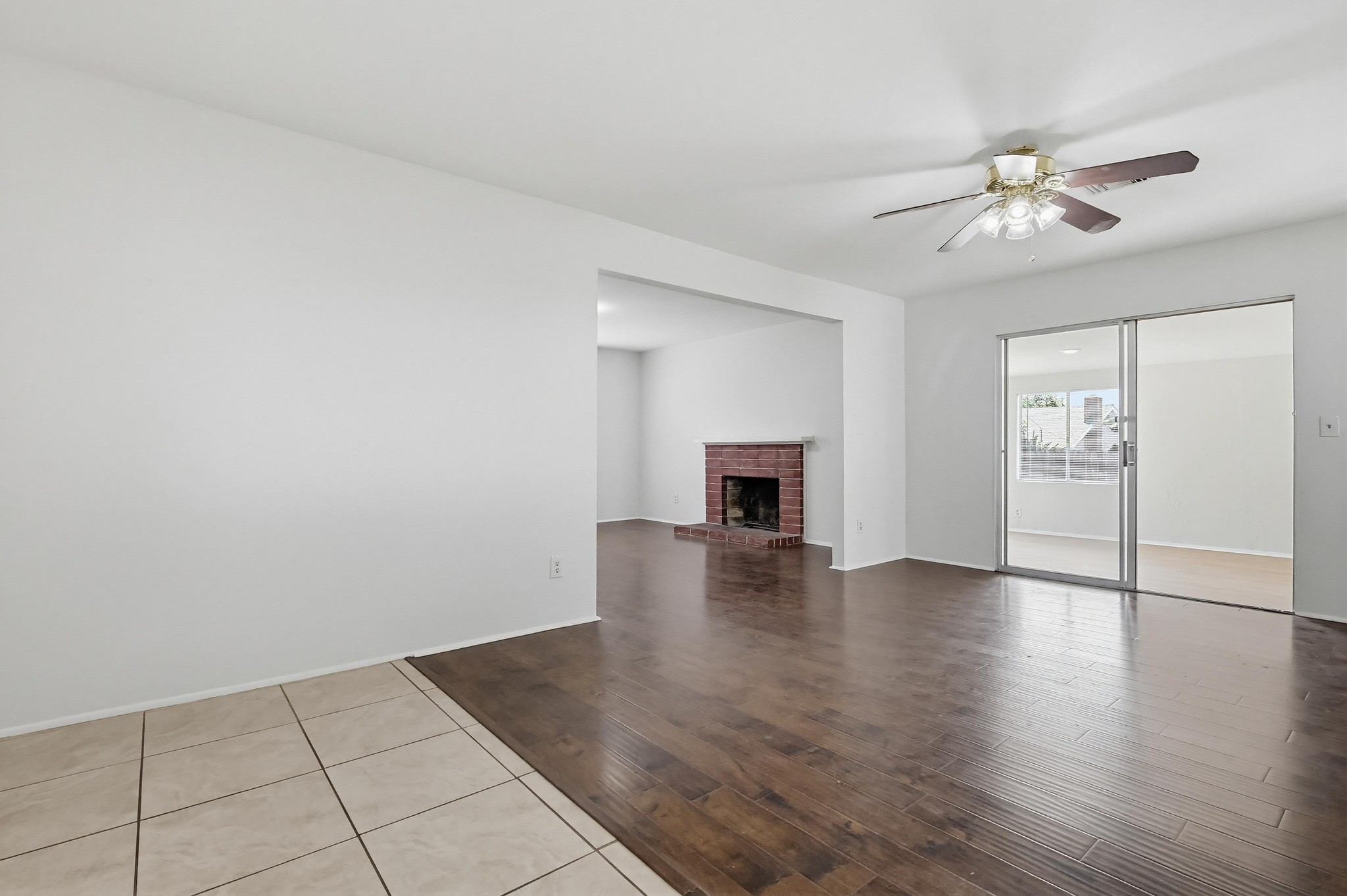 Virtual tour photo 7 of 87 for 2574 Hanawalt St
