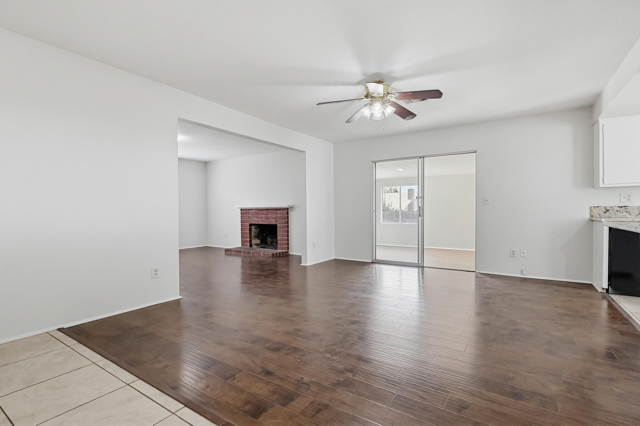 Virtual tour photo 8 of 87 for 2574 Hanawalt St