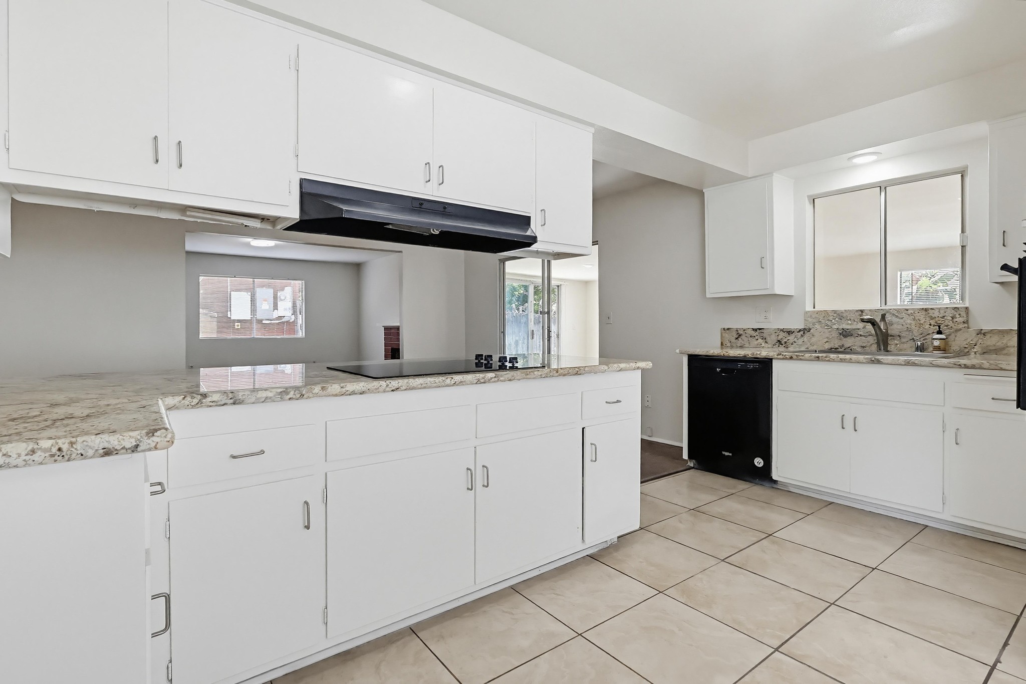 Virtual tour photo 31 of 87 for 2574 Hanawalt St