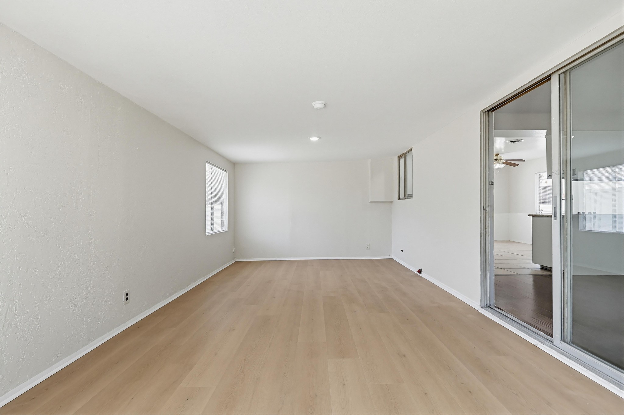 Virtual tour photo 39 of 87 for 2574 Hanawalt St