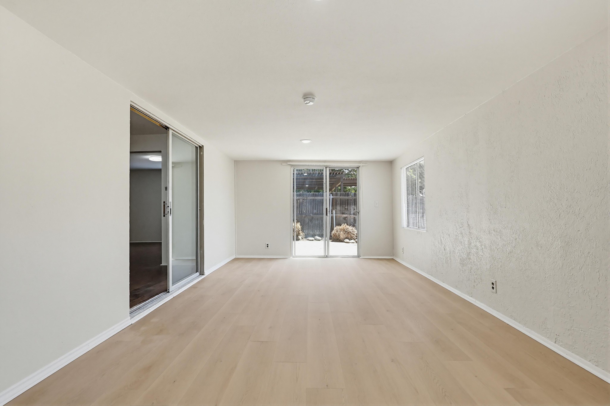 Virtual tour photo 42 of 87 for 2574 Hanawalt St