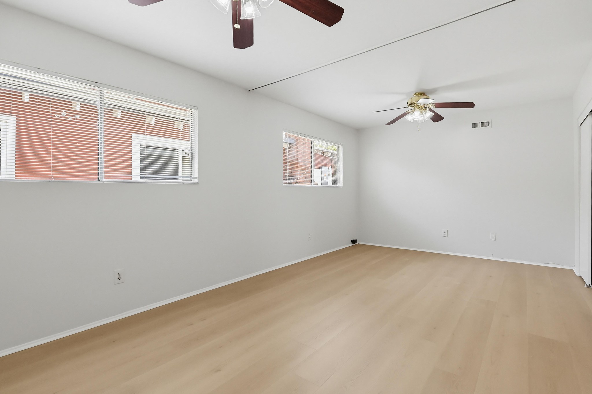 Virtual tour photo 56 of 87 for 2574 Hanawalt St