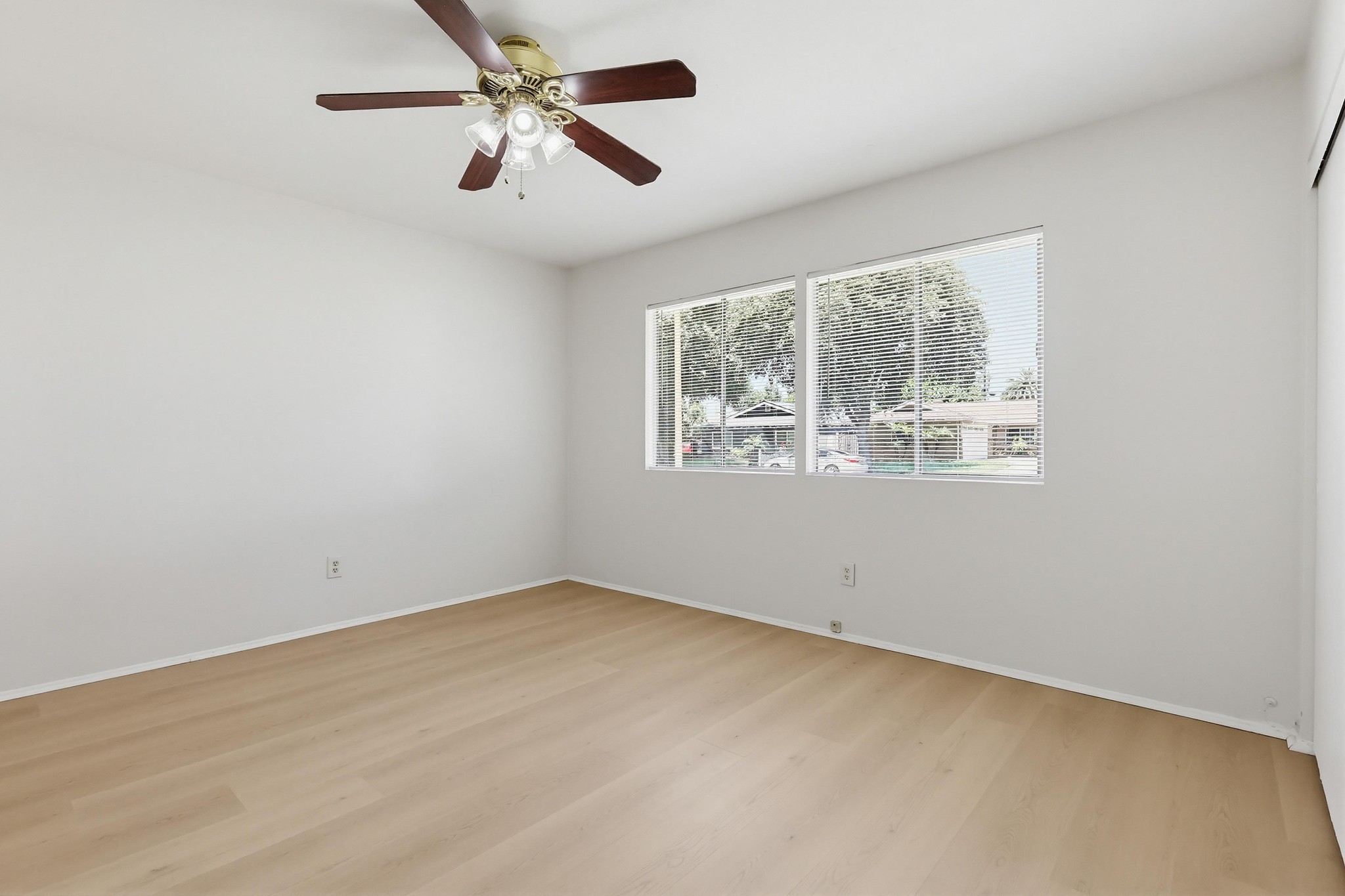 Virtual tour photo 63 of 87 for 2574 Hanawalt St