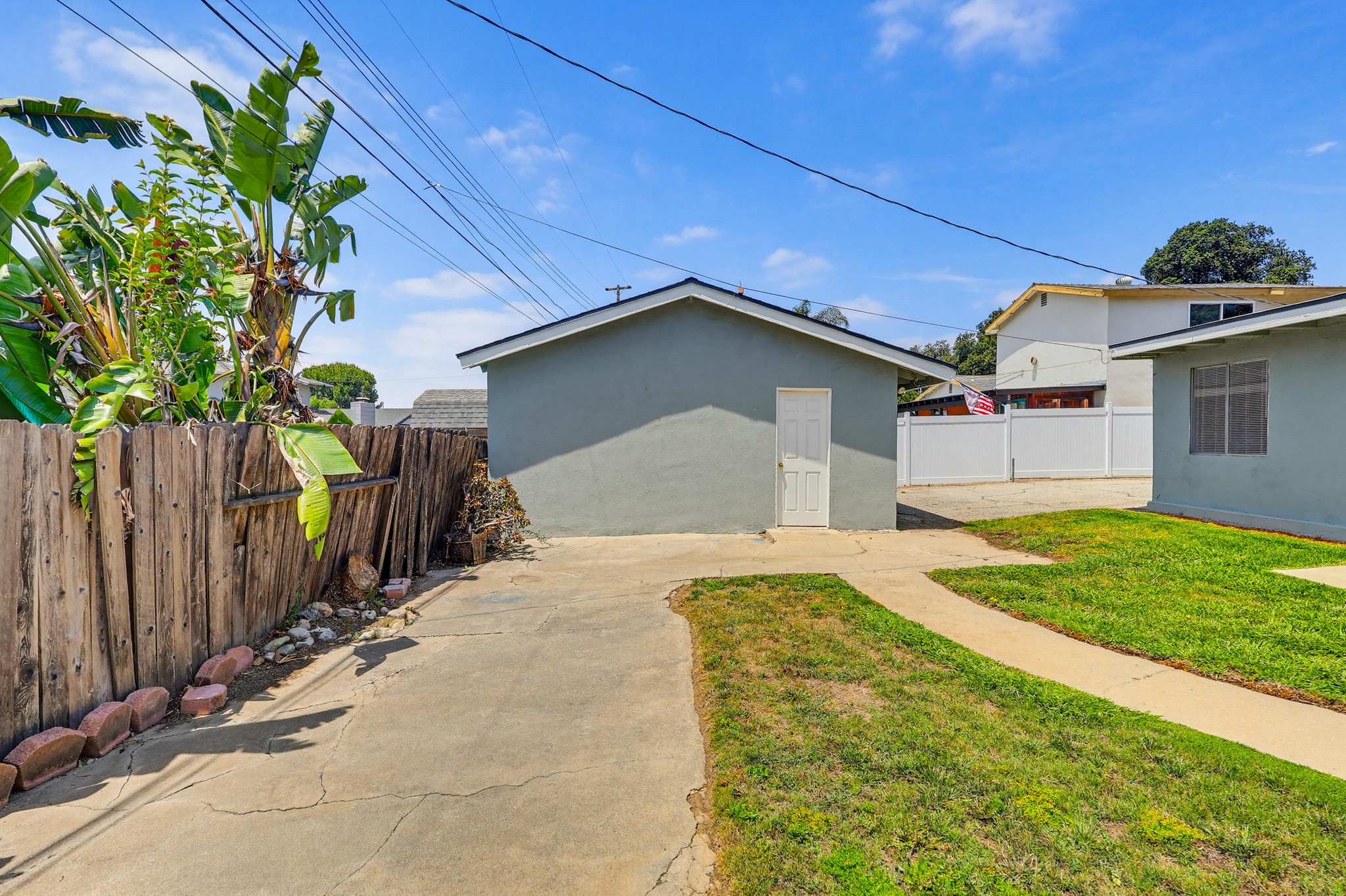Virtual tour photo 83 of 87 for 2574 Hanawalt St