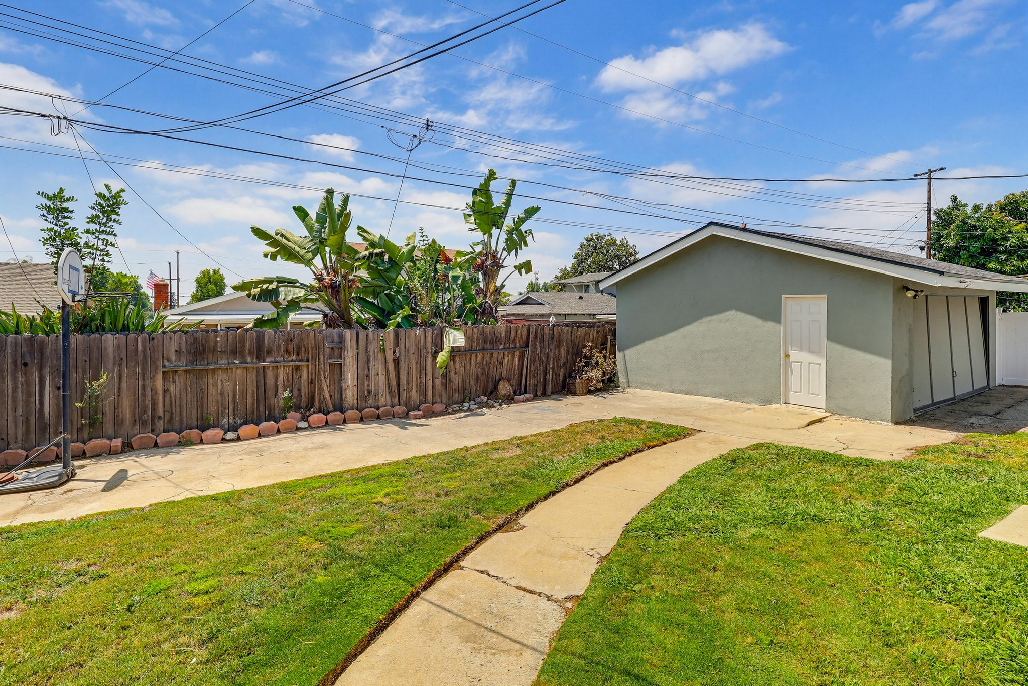 Virtual tour photo 86 of 87 for 2574 Hanawalt St