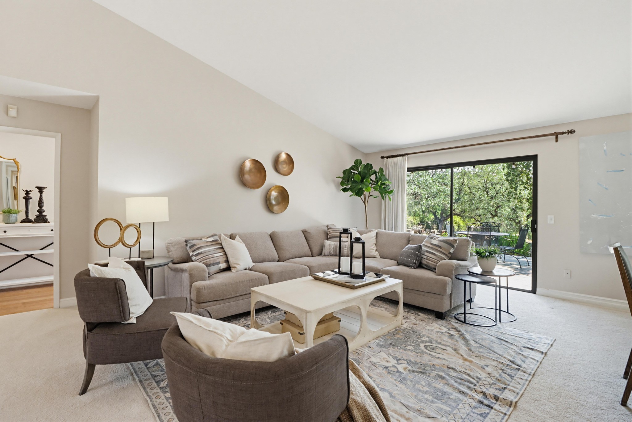 Virtual tour photo 14 of 73 for 2577 Camino Narciso