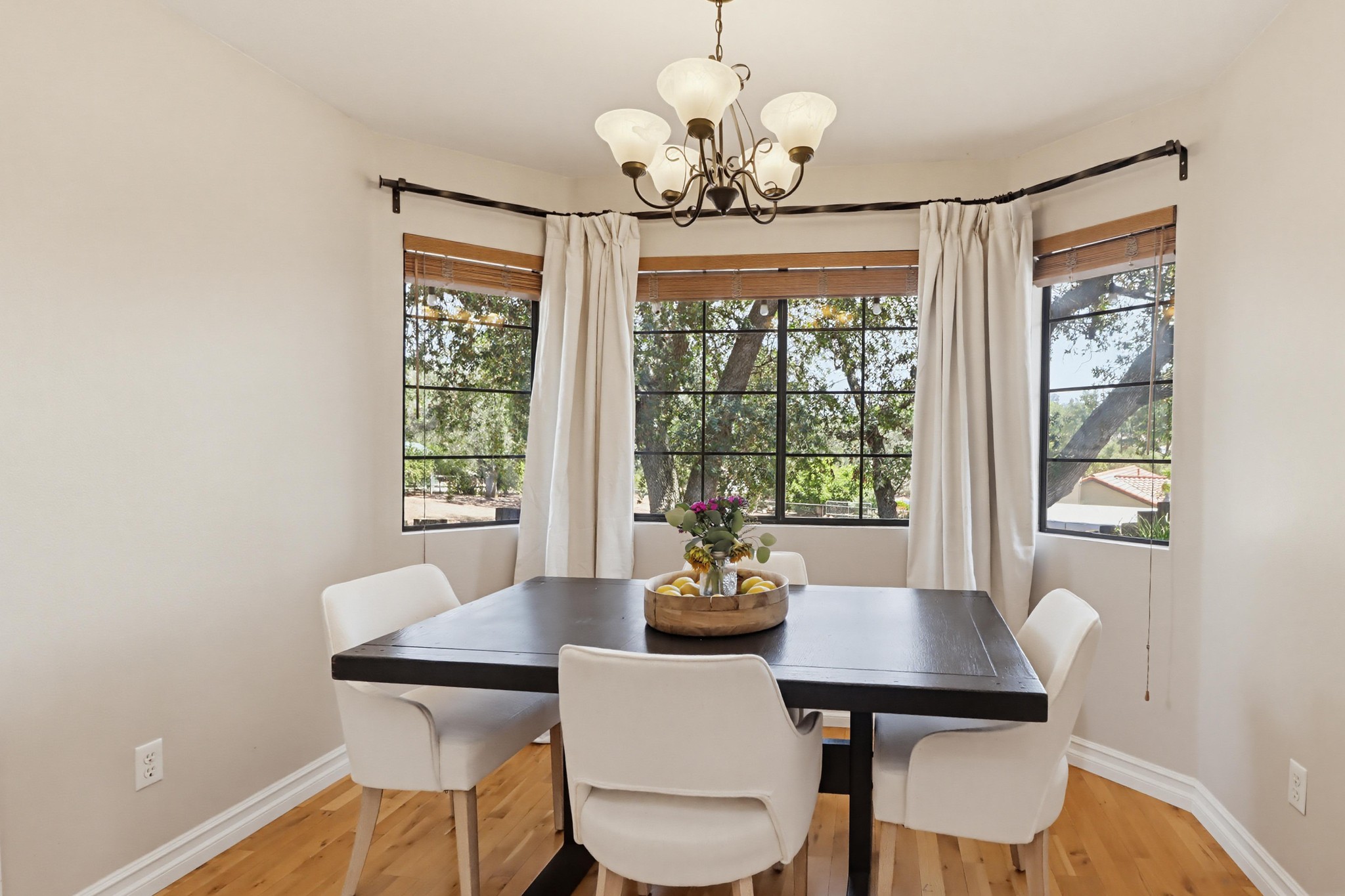 Virtual tour photo 25 of 73 for 2577 Camino Narciso