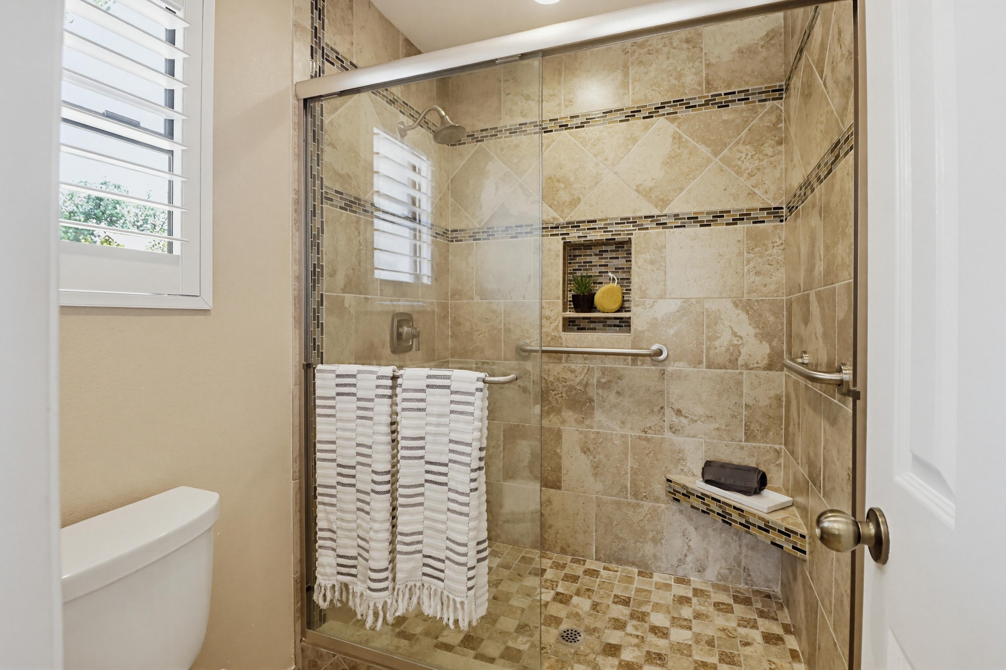 Virtual tour photo 50 of 73 for 2577 Camino Narciso