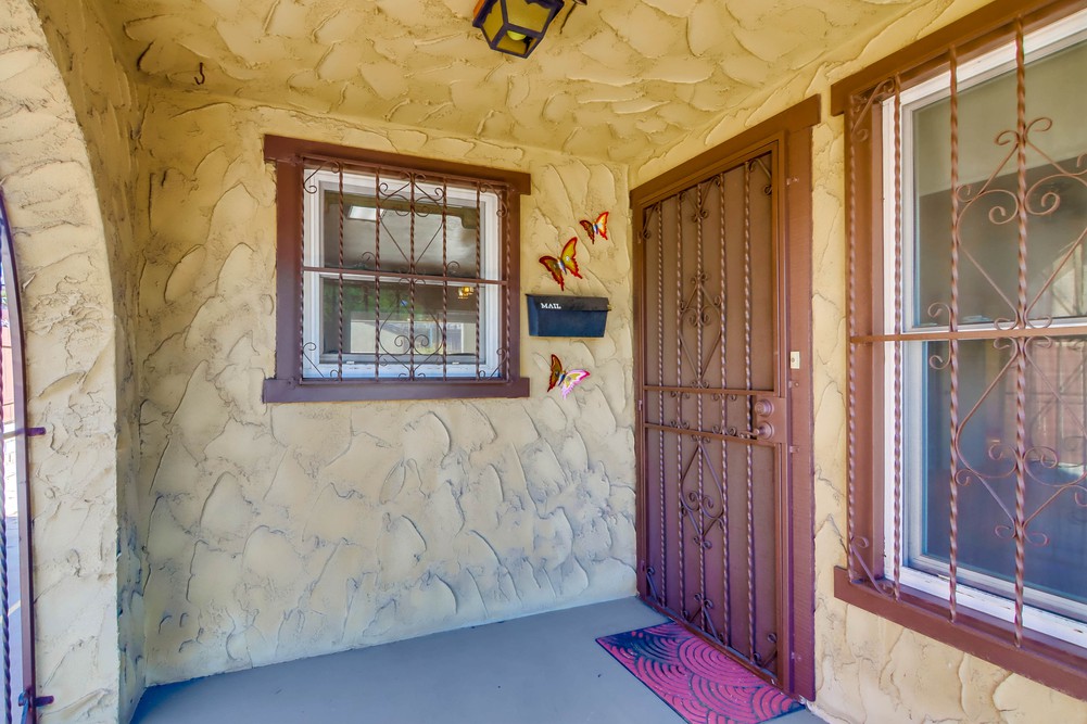 Virtual tour photo 8 of 41 for 2579 Reo Dr