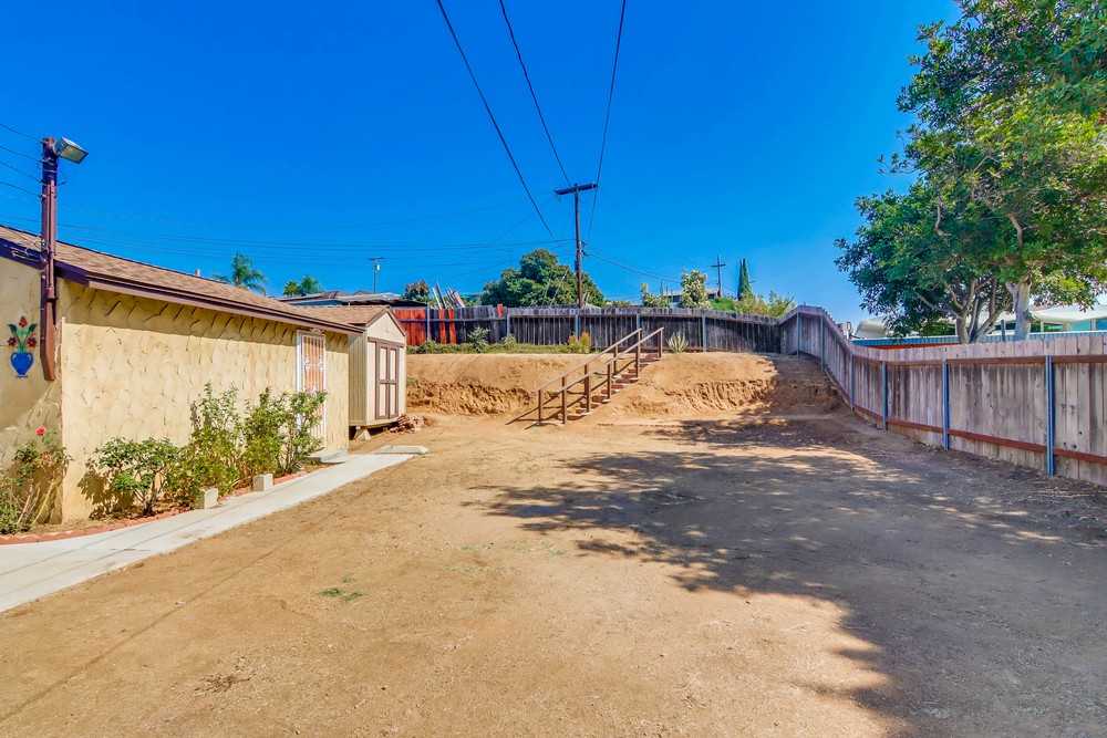 Virtual tour photo 39 of 41 for 2579 Reo Dr