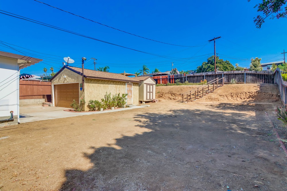 Virtual tour photo 40 of 41 for 2579 Reo Dr