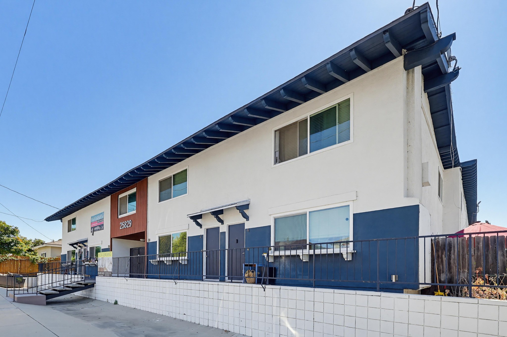 Virtual tour photo 5 of 50 for 25829 Viana Ave