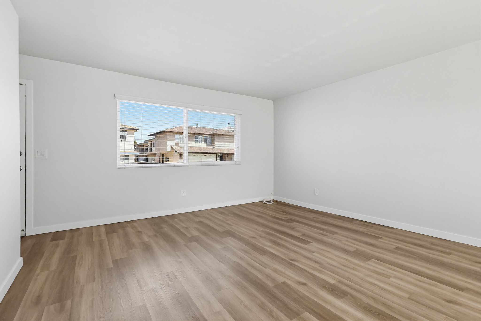 Virtual tour photo 15 of 50 for 25829 Viana Ave